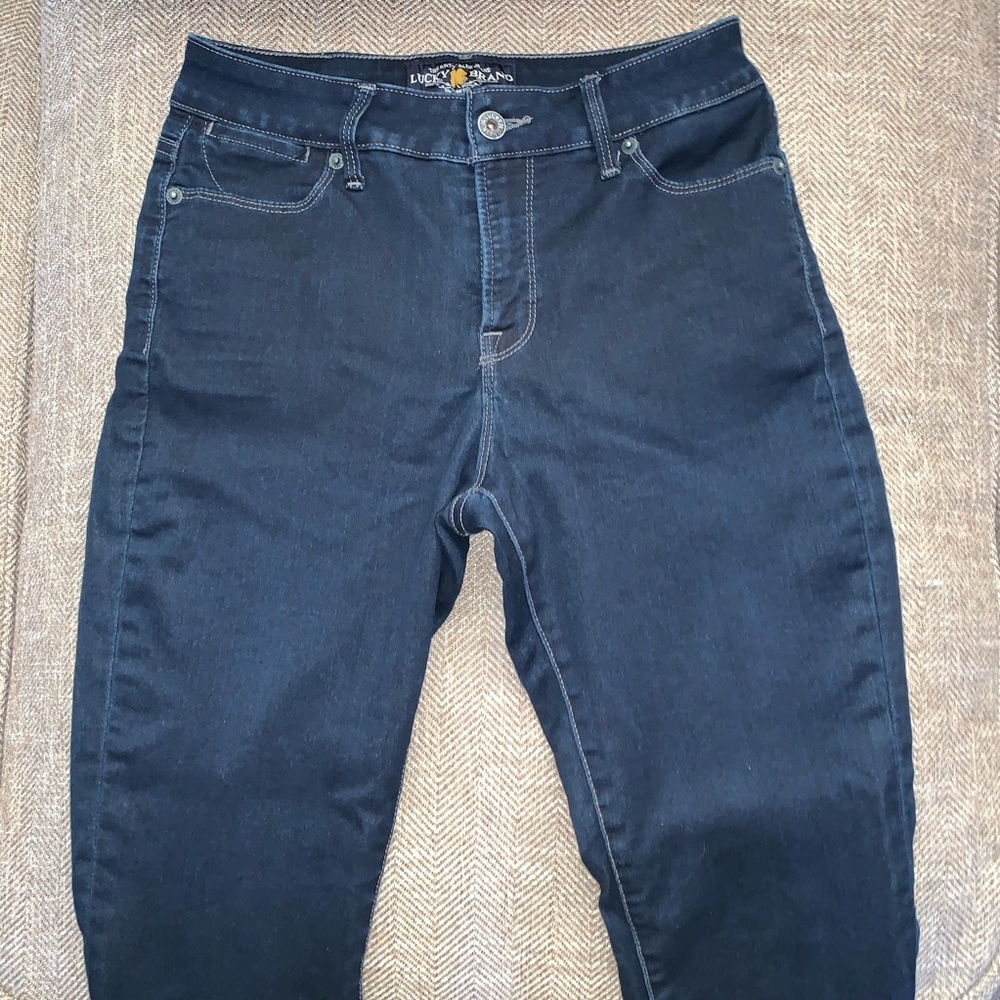 EUC Lucky Brand Hayden Skinny Jeans Size 26.